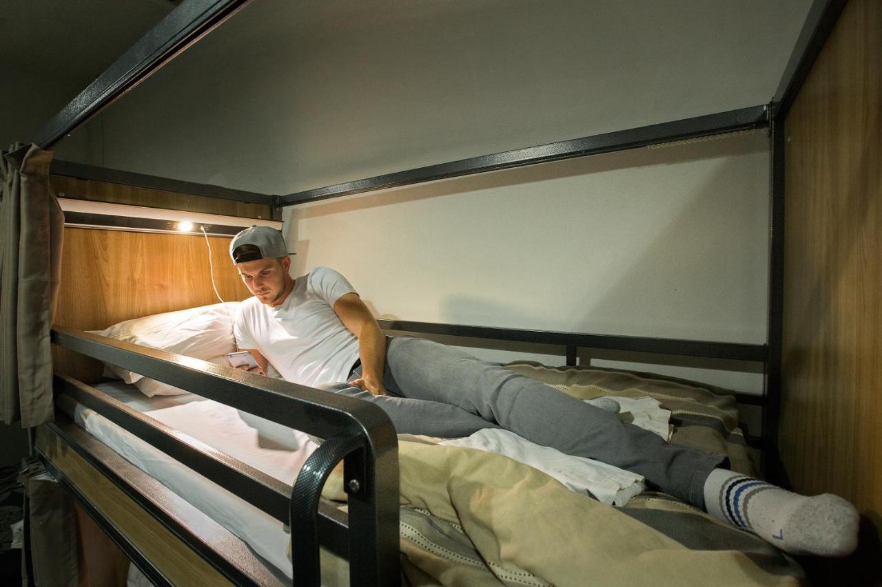 โนแมดส์ ซิดนีย์ Hostel ภายนอก รูปภาพ