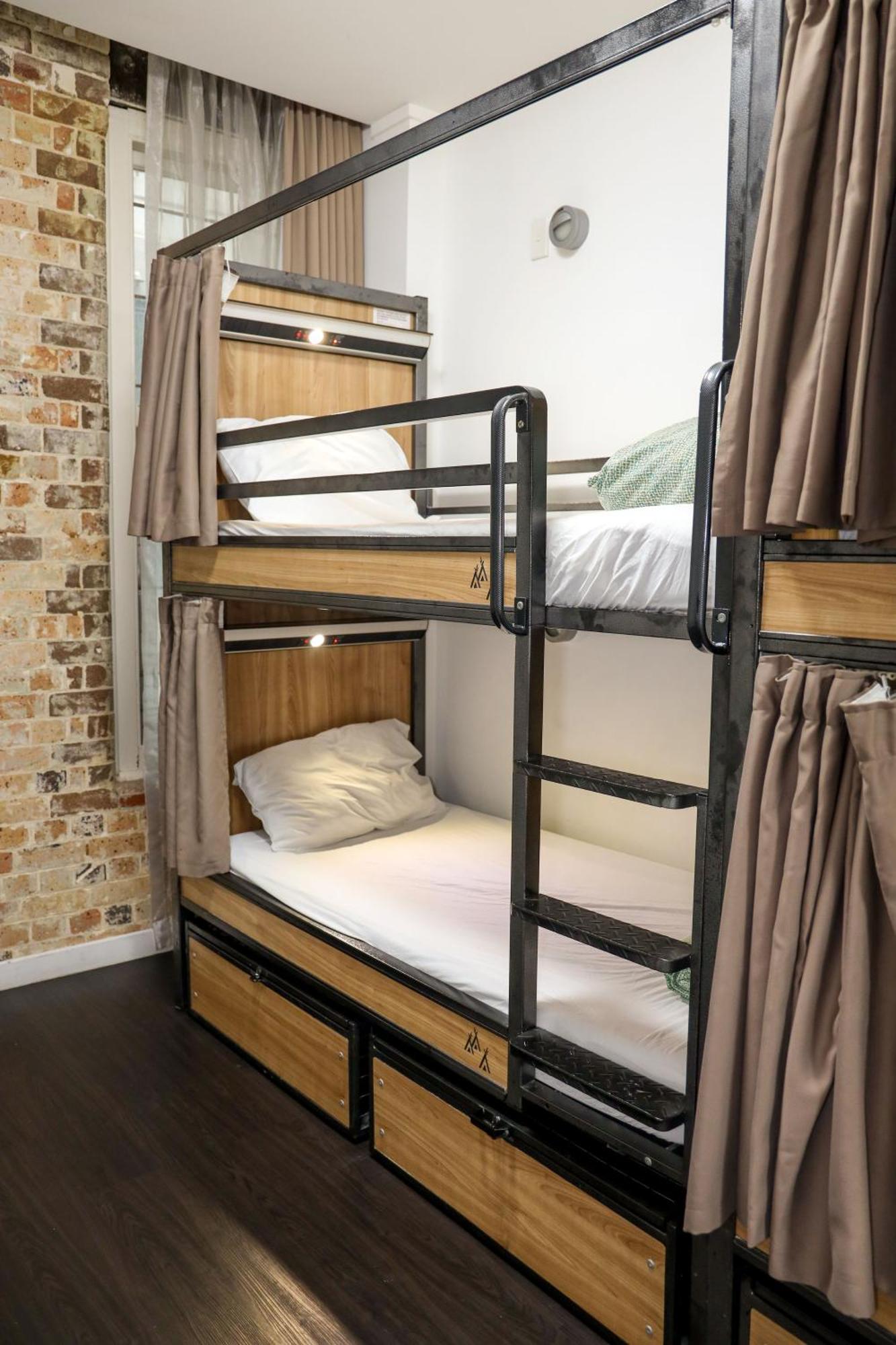 โนแมดส์ ซิดนีย์ Hostel ภายนอก รูปภาพ